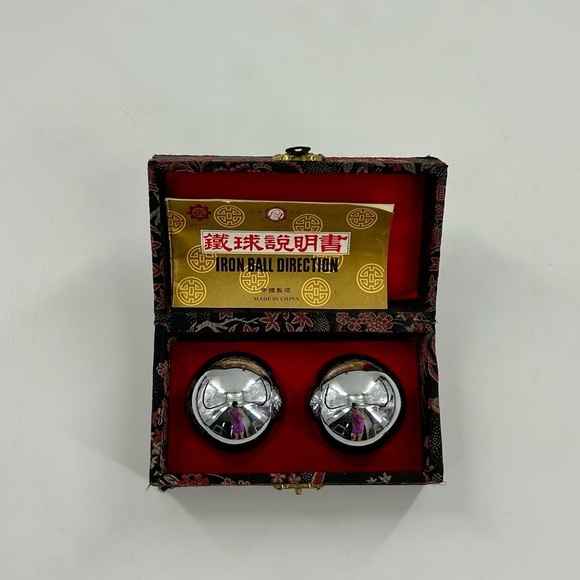 Other - Vintage Chinese Baoding Iron Meditation Balls Dragon Health Stress Relief